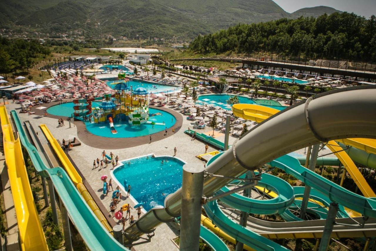 Equos Resort Hotel Tirana Bagian luar foto